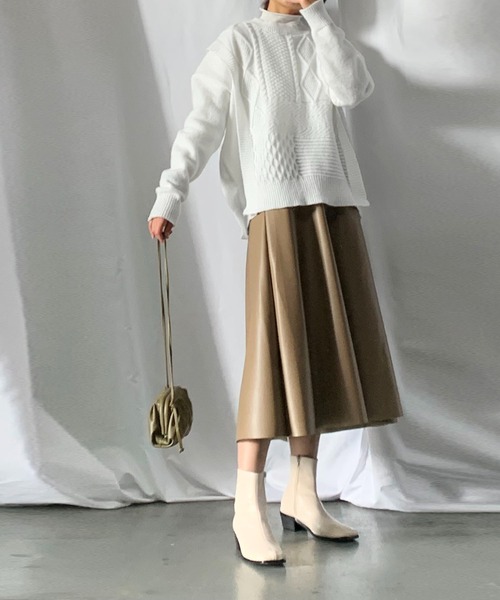 me+em select（ミームセレクト）の「パッチワークケーブルパターンニット【数量限定販売】（ニット/セーター・レディース・ピンク/ホワイト/ブラウン/ブラック・FREE）」の9枚目の写真