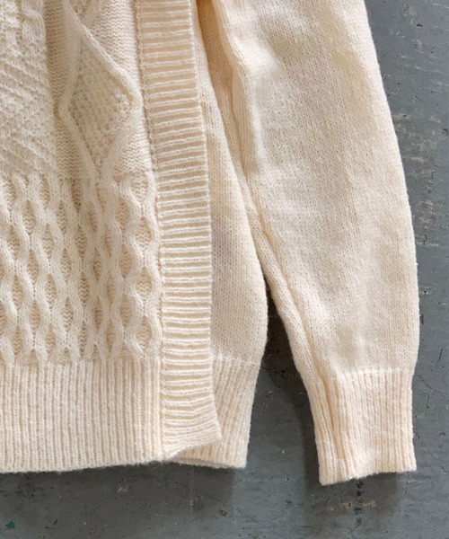 me+em select（ミームセレクト）の「パッチワークケーブルパターンニット【数量限定販売】（ニット/セーター・レディース・ピンク/ホワイト/ブラウン/ブラック・FREE）」の17枚目の写真