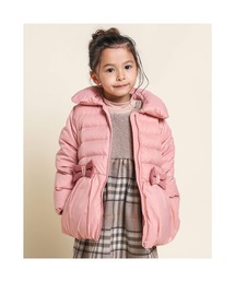 Noeil aime BeBe（ノイユエイムベベ）の「Noeil aime BeBe/撥水 ふんわり 襟 リボンモチーフ 付き タフタ ダウン コート (90~130cm)（ダウンジャケット/コート・キッズ）」