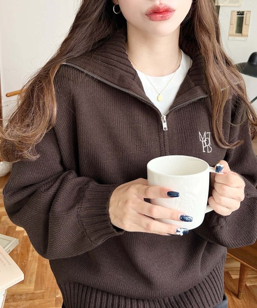 moment+(モーメントプラス)の「【累計販売枚数2万枚突破!】ワンポイント刺繍ハーフシッププルオーバーニット〈手洗い可能〉(ニット/セーター・レディース・ブラック/ピンク/ブルー/アイボリー/イエロー×グリーン/チャコールグレー/ブラウン/ボルドー・FREE/L/M)」の20枚目の写真