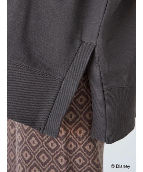 Disney（ディズニー）の「ラグラン裏毛プルオーバー/Mickey（スウェット・レディース・チャコールグレー/カーキ・FREE）」の11枚目の写真