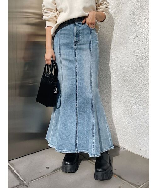 EVRIS(エヴリス)の「マーメイドロングデニムスカート(デニムスカート・レディース・ブルー/ライトブルー・SMALL/MEDIUM)」の7枚目の写真