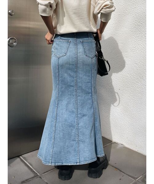 EVRIS（エヴリス）の「マーメイドロングデニムスカート（デニム