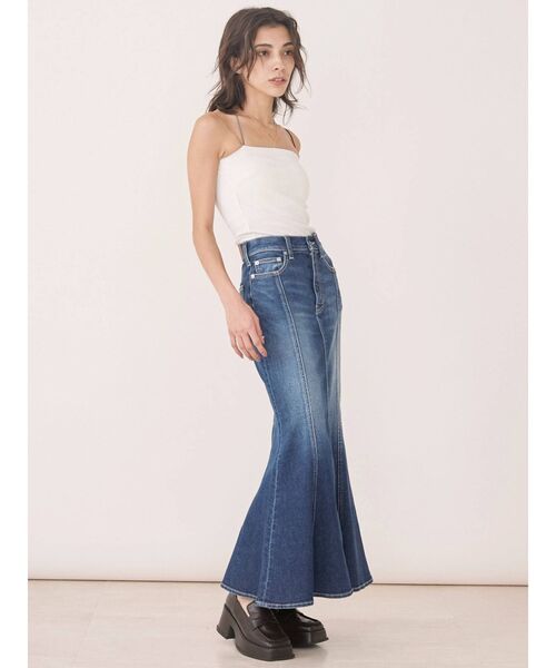 EVRIS(エヴリス)の「マーメイドロングデニムスカート(デニムスカート・レディース・ブルー/ライトブルー・SMALL/MEDIUM)」の17枚目の写真
