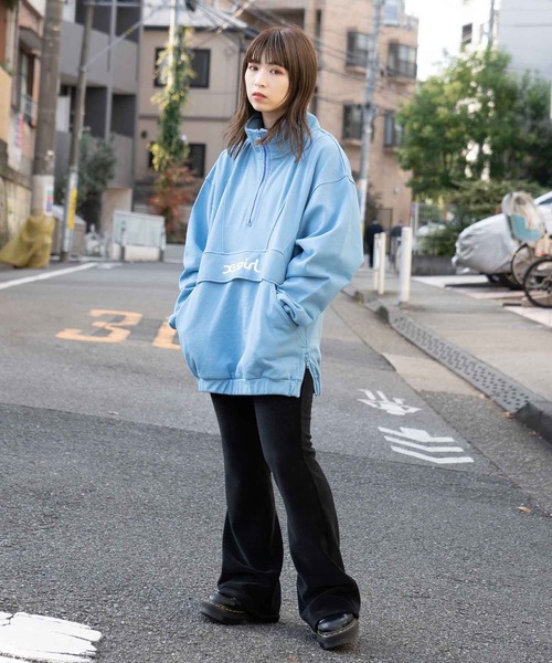 X-girl(エックスガール)の「SWEAT ANORAK(スウェット・レディース・ライトブルー/ブラック/アッシュ・S/M)」の11枚目の写真