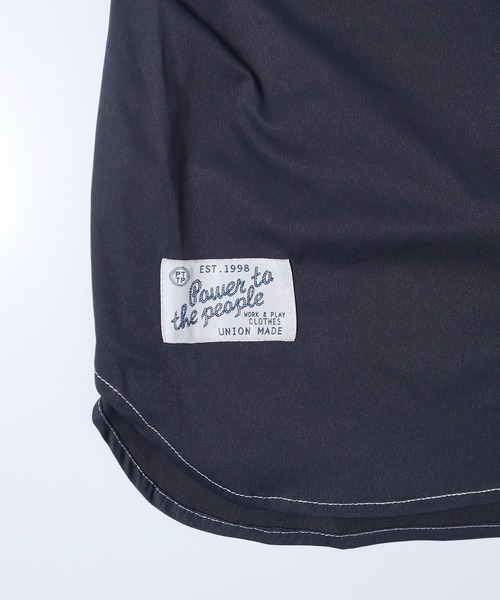 POWER TO THE PEOPLE(パワートゥーザピープル)の「POWER TO THE PEOPLE バック刺繍ゲーム半袖シャツ(シャツ/ブラウス・メンズ・チャコールグレー/サックスブルー/ブラウン/アイボリー・LL/L/M)」の11枚目の写真