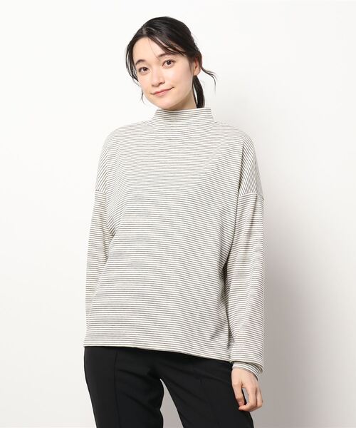 Lace Ladies(レースレディース)の「細ボーダー タートルネック カットソー(Tシャツ/カットソー・レディース・ホワイト/ブラック/キャメル・FREE)」の1枚目の写真