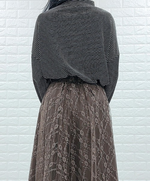 Lace Ladies(レースレディース)の「細ボーダー タートルネック カットソー(Tシャツ/カットソー・レディース・ホワイト/ブラック/キャメル・FREE)」の8枚目の写真