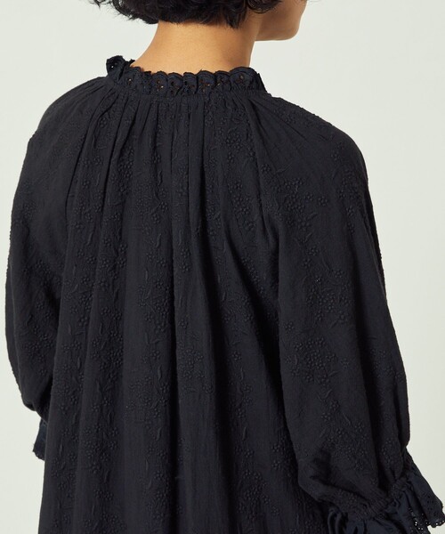 Freada/フリーダインド総刺繍パフスリーブワンピース