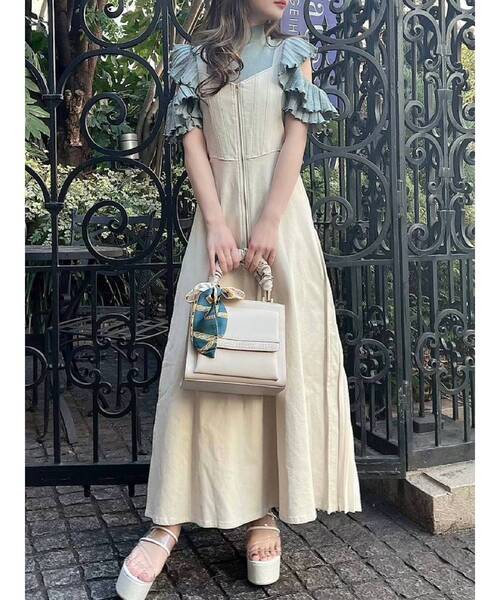 RESEXXY（リゼクシー）の「コルセットデニムワンピース（ジャンパースカート・レディース・ブラック/インディゴブルー/アイボリー・FREE）」の2枚目の写真