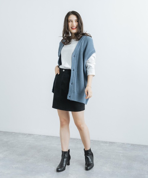 Rocky Monroe（ロッキーモンロー）の「オーバーサイズ ハイバルキー片畦編み ウォッシャブルニットベスト（ベスト・メンズ・チャコールグレー/ライトグレー/ダークブラウン/ネイビー/サックスブルー/マスタード/ケリー/グレイッシュベージュ/ブラック/オフホワイト・M/L/XL）」の19枚目の写真