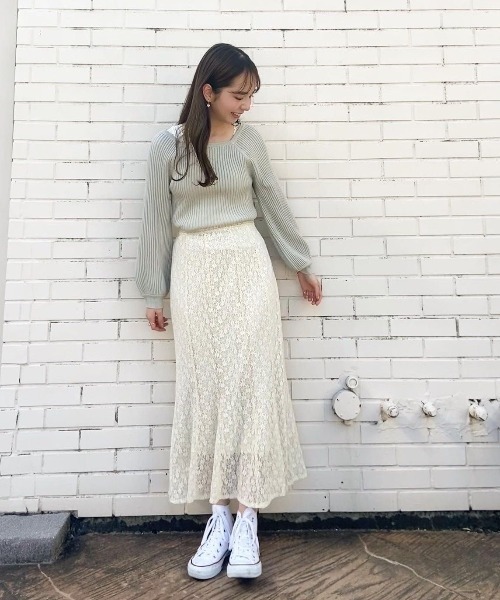 flower（フラワー）の「スパークルパフニット（ニット/セーター・レディース・ベージュ/グリーン・FREE）」の19枚目の写真