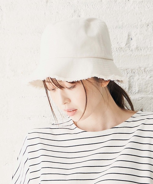 ikka（イッカ）の「UVフリンジバケットハット（ハット・レディース・ブラック/ベージュ/オフホワイト・FREE）」の17枚目の写真