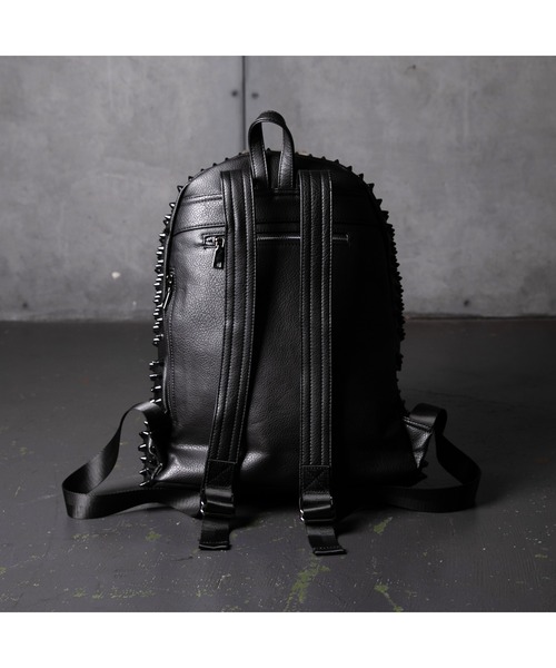 BLACK JACKALL CROWN（ブラックジャッカルクラウン）の「フェイク