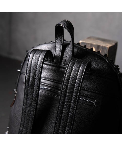 BLACK JACKALL CROWN（ブラックジャッカルクラウン）の「フェイク