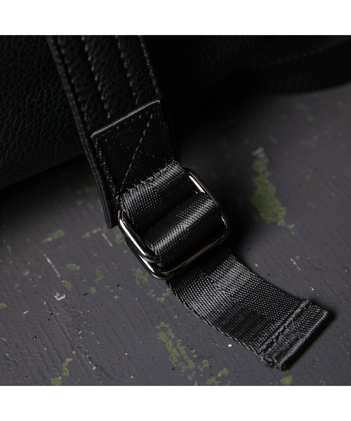 BLACK JACKALL CROWN（ブラックジャッカルクラウン）の