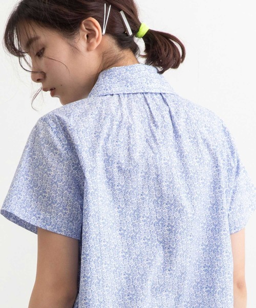 POU DOU DOU(プードゥドゥ)の「丸襟半袖ワンポイント刺繍シャツ(シャツ/ブラウス・レディース・ライトブルー/ブラック/グレー/オフホワイト・3)」の22枚目の写真