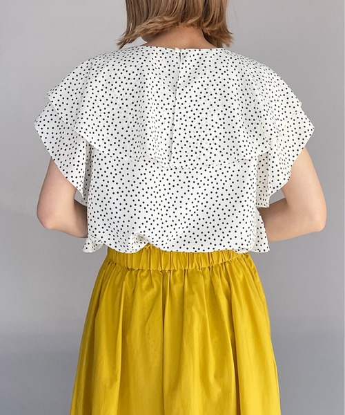 PICCIN（ピッチン）の「ラッフルカラードットブラウス（シャツ/ブラウス・レディース・ネイビー/オフホワイト/ブラック・M）」の6枚目の写真