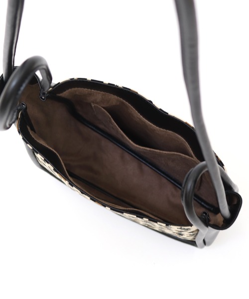 DRESSLAVE（ドレスレイブ）の「temp. / Caba reopard bag(レオパード柄合成皮革ショルダートートバッグ)（ショルダーバッグ・レディース・ベージュ・FREE）」の4枚目の写真