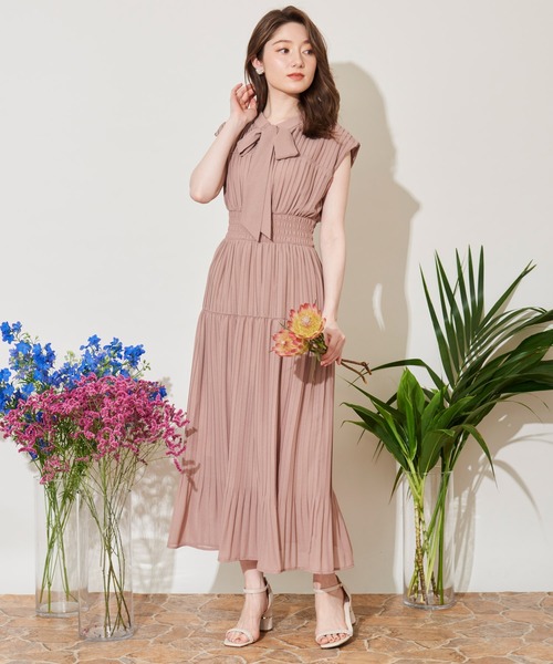 Noela プリーツティアードワンピース NOELA（ノエラ）の「プリーツ切替2WAYワンピース（ワンピース