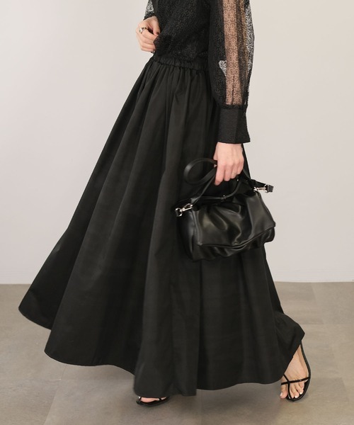 ＡＮＤＪ（アンドジェイ）の「タフタマキシフレアスカート（スカート・レディース・ブラック/ピンク/イエロー系その他/ブルー/グリーン・M）」の2枚目の写真