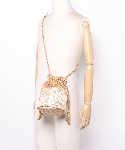 ehka sopo(エヘカソポ)の「トラと花柄巾着バッグ(ハンドバッグ・レディース・イエロー/ブルー・フリ-)」の8枚目の写真