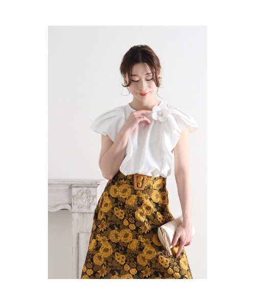 セール】パールのお花ブローチ付きカットソー（Tシャツ