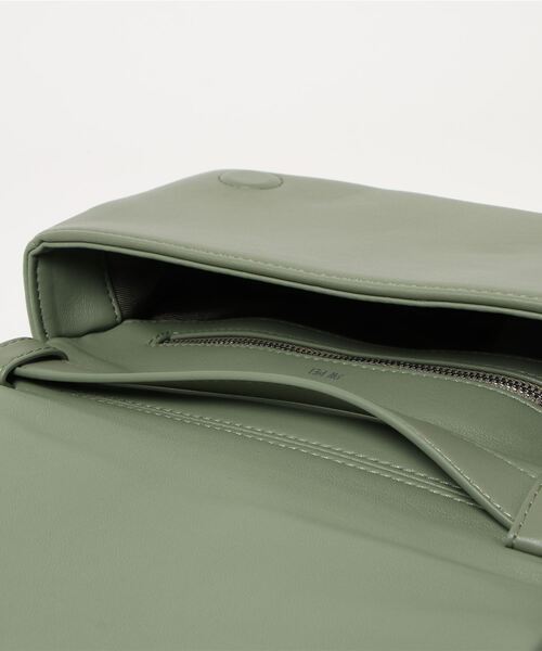 JW PEI（ジェイダブリューペイ）の「【JW PEI（ジェイダブリューペイ）】MAZE BAG / ショルダーバッグ（ショルダーバッグ・レディース・モスグリーン/ライトピンク/ライトベージュ・2）」の12枚目の写真