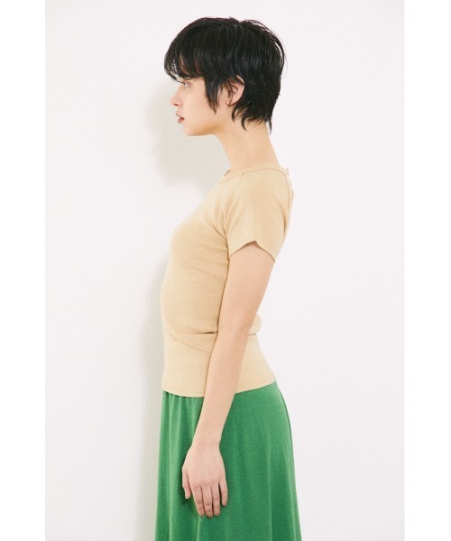 BLACK BY MOUSSY（ブラックバイマウジー）の「back design t-shirt（バックデザインTシャツ）（Tシャツ/カットソー・レディース・ホワイト/ベージュ/ブラウン/レッド・FREE）」の13枚目の写真