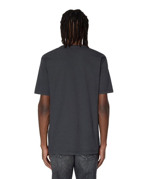 DIESEL(ディーゼル)の「メンズ Tシャツ ロゴ(Tシャツ/カットソー・メンズ・ブルー・LARGE/X-LARGE/SMALL/MEDIUM/XXX-LARGE/XX-LARGE/X-SMALL)」の3枚目の写真