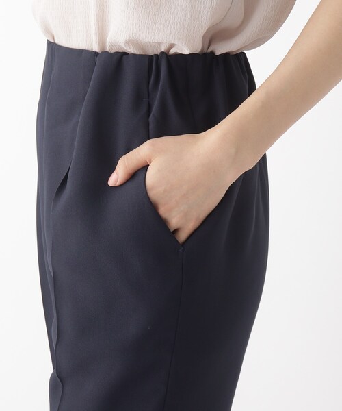 index（インデックス）の「◆バックサテンイージーテーパードパンツ【WEB限定サイズ】（その他パンツ・レディース・ライトグレー/ダークグリーン/ネイビー・36/38/40/42）」の10枚目の写真