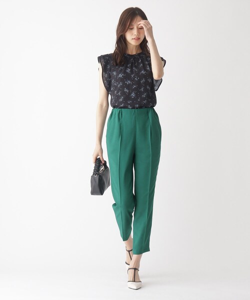 index（インデックス）の「◆バックサテンイージーテーパードパンツ【WEB限定サイズ】（その他パンツ・レディース・ライトグレー/ダークグリーン/ネイビー・36/38/40/42）」の21枚目の写真