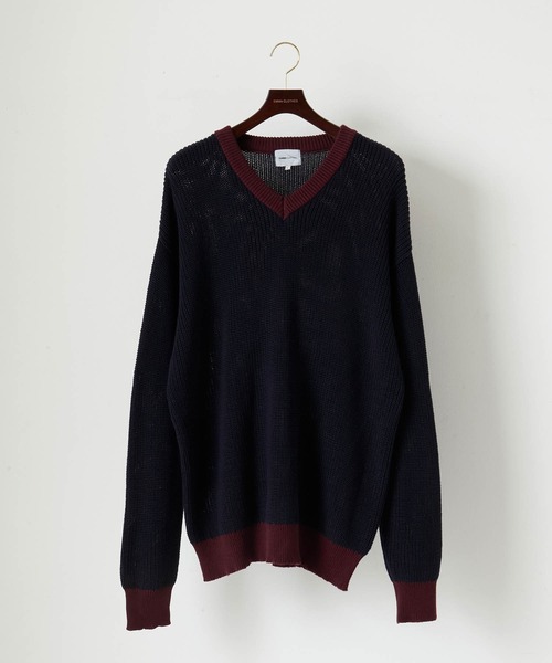 EMMA CLOTHES（エマクローズ）の「アゼ編み 配色Vネックプルオーバールーズニット EMMA CLOTHES（ニット/セーター・メンズ・グリーン/アイボリー/ネイビー/ワイン・M/L）」の7枚目の写真