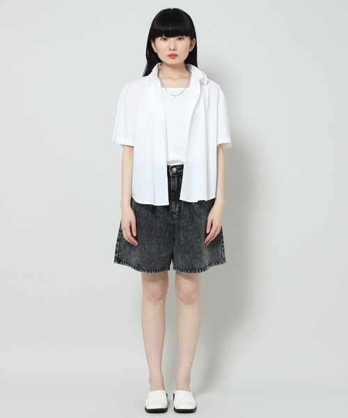 ALAND(エーランド)の「3.3 Field Trip/WIDE DENIMショートパンツ 2353230(デニムパンツ・レディース・ライトブルー/ブラック・SMALL/MEDIUM)」の15枚目の写真