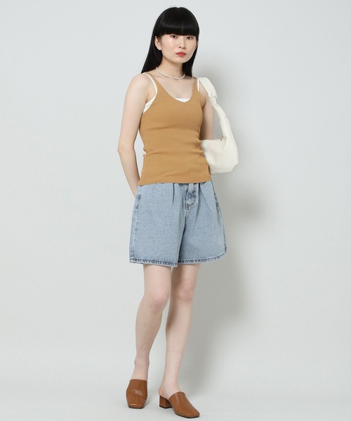 ALAND(エーランド)の「3.3 Field Trip/WIDE DENIMショートパンツ 2353230(デニムパンツ・レディース・ライトブルー/ブラック・SMALL/MEDIUM)」の18枚目の写真