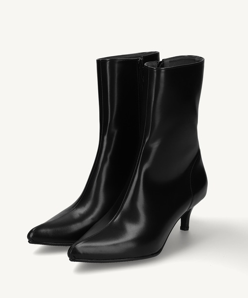 MAMIAN(マミアン)の「ポインテッドトゥ ショートブーツ (5.5cmヒール)(ブーツ・レディース・ブラック/ブラック系その他/ダークブラウン/ベージュ系その他/レンガ・L/LL/M/S)」の7枚目の写真
