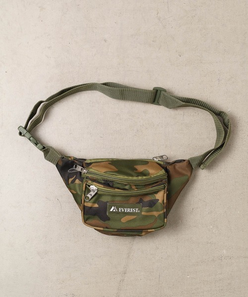 EVEREST（エベレスト）の「■EVEREST■Signature waist pack（ボディバッグ/ウエストポーチ・メンズ・ブラック/ネイビー/オリーブ/カモフラージュ/グレー系カモフラージュ・FREE）」の4枚目の写真