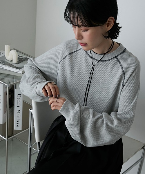 forksy.(フォルクシー)の「【forksy.】ワッフル配色ステッチラグランロングTシャツ(Tシャツ/カットソー・レディース・ブラック/パープル/グレー/オフホワイト/アイボリー/ピンク/ホワイト×ブラック/ブルー/グレー系/ホワイト×ネイビー/ブラック系・FREE)」の8枚目の写真