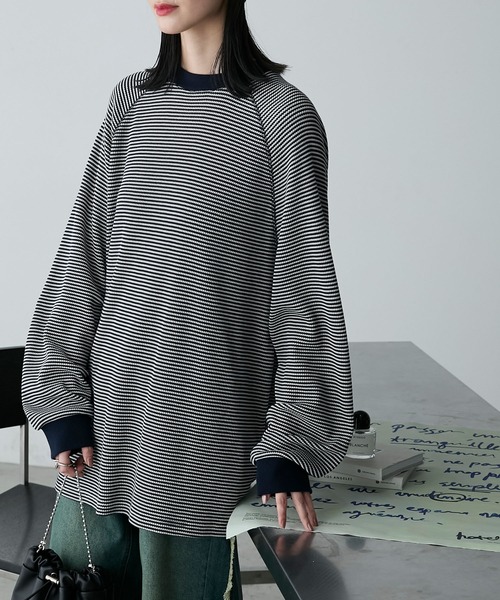 forksy.(フォルクシー)の「【forksy.】ワッフル配色ステッチラグランロングTシャツ(Tシャツ/カットソー・レディース・ブラック/パープル/グレー/オフホワイト/アイボリー/ピンク/ホワイト×ブラック/ブルー/グレー系/ホワイト×ネイビー/ブラック系・FREE)」の4枚目の写真