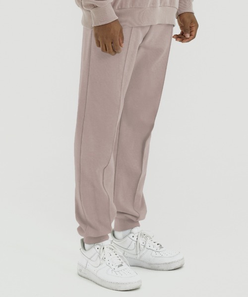 FCMM（エフシーエムエム）の「CLUB TEAM CLASSIC JOGGER PANTS