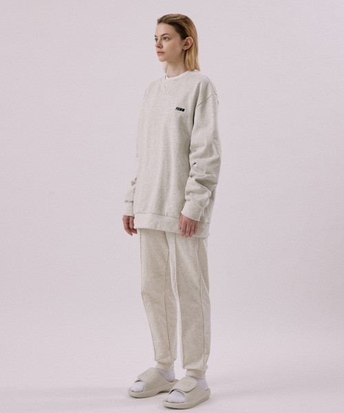 パンツ FCMM Club Team Classic Jogger Pants Melange Gray FCMM（エフシーエムエム）の「CLUB TEAM CLASSIC JOGGER PANTS