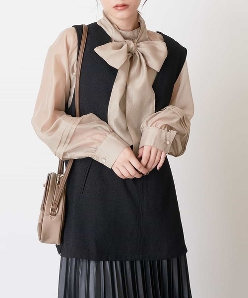 a.v.v（アーヴェヴェ）の「【マルチウェイ】リボンボウタイ付きシアーブラウス（シャツ/ブラウス・レディース・ピンク/ブラック/ベージュ・38/40/36/42/34）」の2枚目の写真