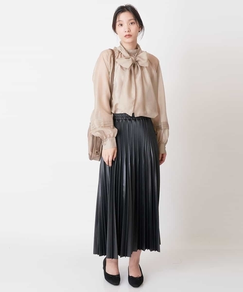 a.v.v（アーヴェヴェ）の「【マルチウェイ】リボンボウタイ付きシアーブラウス（シャツ/ブラウス・レディース・ピンク/ブラック/ベージュ・38/40/36/42/34）」の19枚目の写真