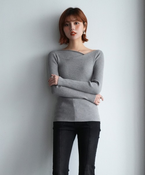 SAISON DE PAPILLON（セゾンドパピヨン）の「イレギュラーネックニットプルオーバー（ニット/セーター・レディース・ホワイト/ブラック/カーキ/グレー/ベージュ/ピンク/ネイビー/ブルー・M/L）」の18枚目の写真