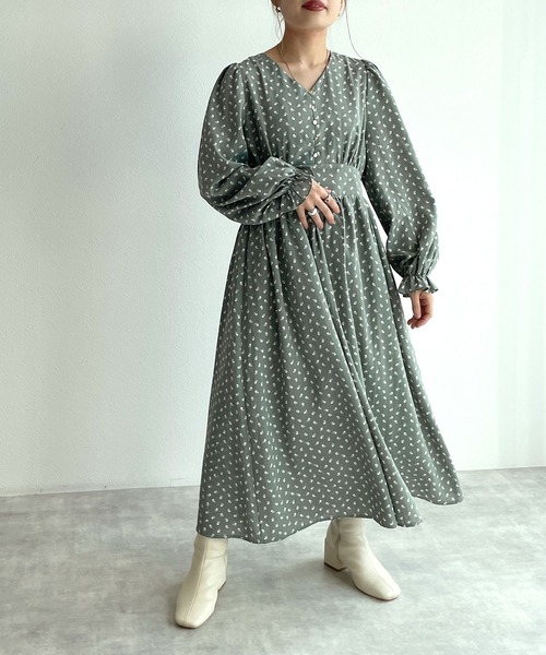 ダブルスタンダードクロージング 花柄フリル付きVネックワンピース Sov. / フリルスリーブワンピース DRESS Night STORE | ダブル