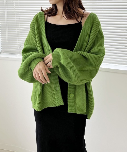 Doux Belle(ドゥーベル)の「リブニットカーディガン Vネック(ニット/セーター・レディース・ライトグレー/ブラック/ベージュ/グリーン/グレイッシュベージュ・FREE)」の5枚目の写真