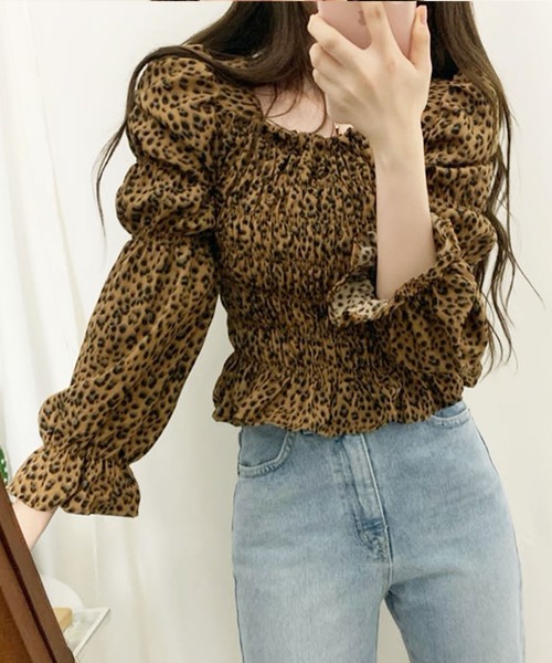 Kotoe(コトエ)の「レオパード柄 シャーリング ギャザーシャツ トップス ひょう柄 キャンディスリーブブラウス(シャツ/ブラウス・レディース・レオパード・M/L)」の13枚目の写真