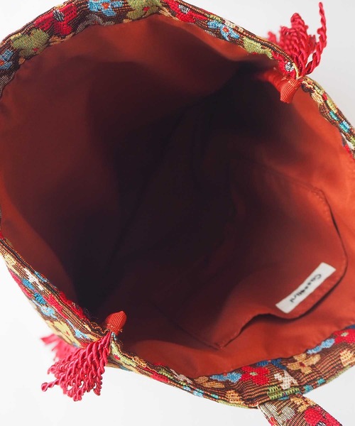 Casselini（キャセリーニ）の「Casselini(キャセリーニ)フラワージャガードトート（トートバッグ・レディース・ブラウン/イエロー/ブルー/アイボリー・FREE）」の13枚目の写真