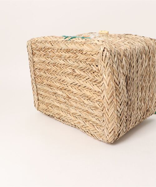 Casselini（キャセリーニ）の「Casselini 刺繍バスケットM 224-110802（かごバッグ・レディース・ホワイト・FREE）」の7枚目の写真