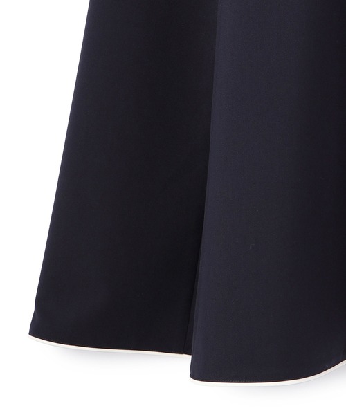 LAISSE PASSE(レッセパッセ)の「トレンチバイカラーワンピース(ワンピース・レディース・アイボリー/オフホワイト/ネイビー・SMALL/MEDIUM/LARGE)」の9枚目の写真